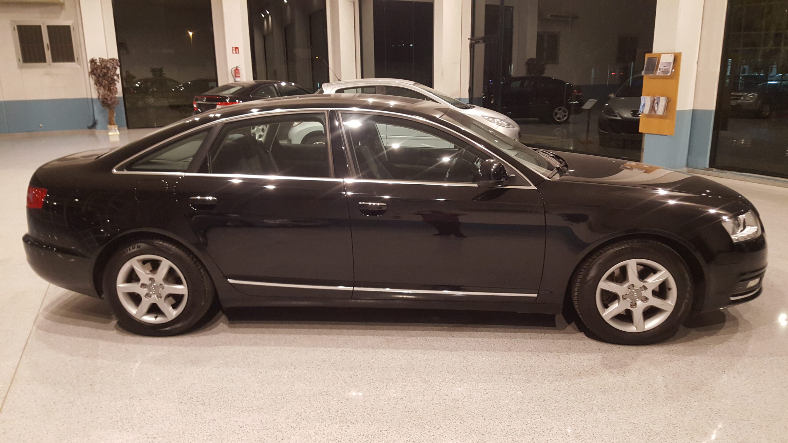 AUDI A6 2.0 TDI - Imagen 7