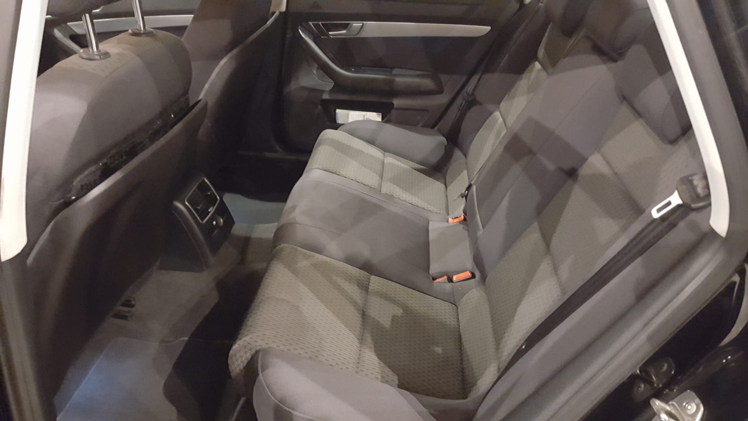 AUDI A6 2.0 TDI - Imagen 10