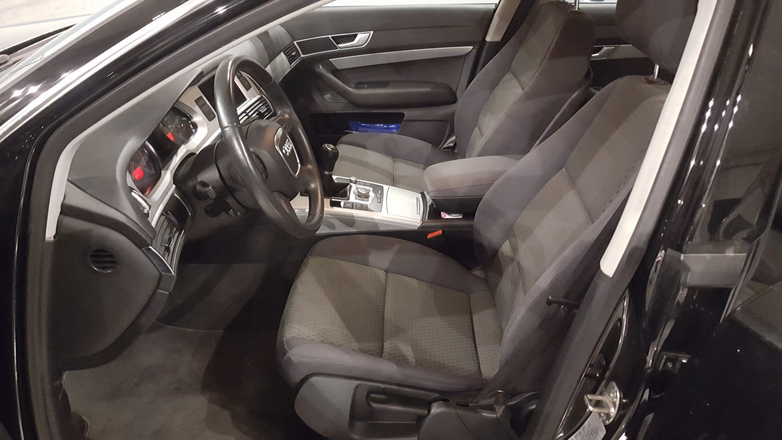 AUDI A6 2.0 TDI - Imagen 11
