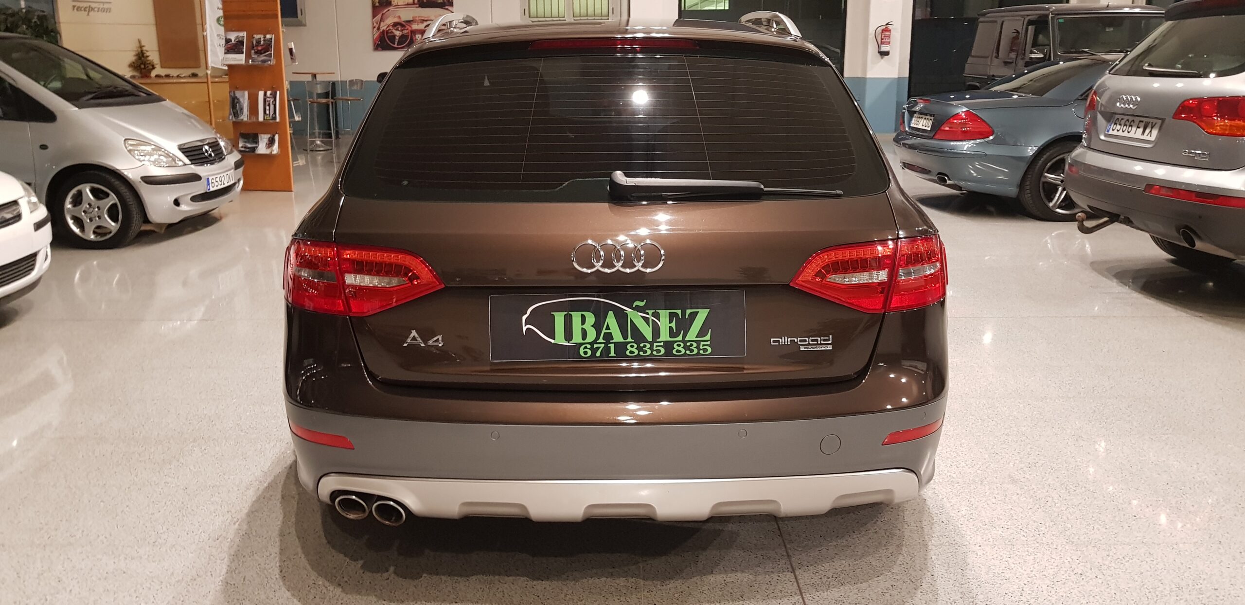 AUDI A4 Allroad Quattro 2.0 TDI 177cv quattro 5p - Imagen 13
