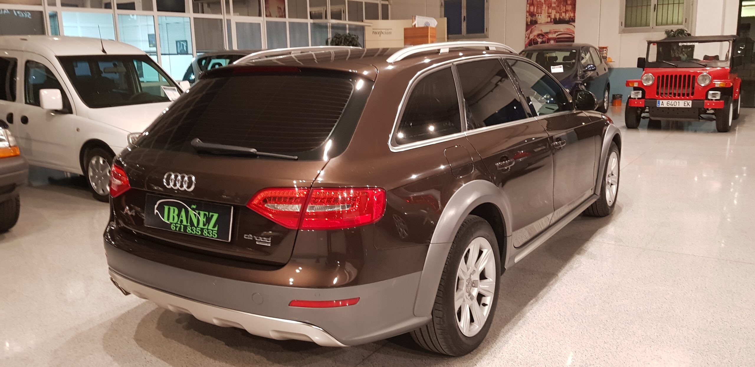 AUDI A4 Allroad Quattro 2.0 TDI 177cv quattro 5p - Imagen 4