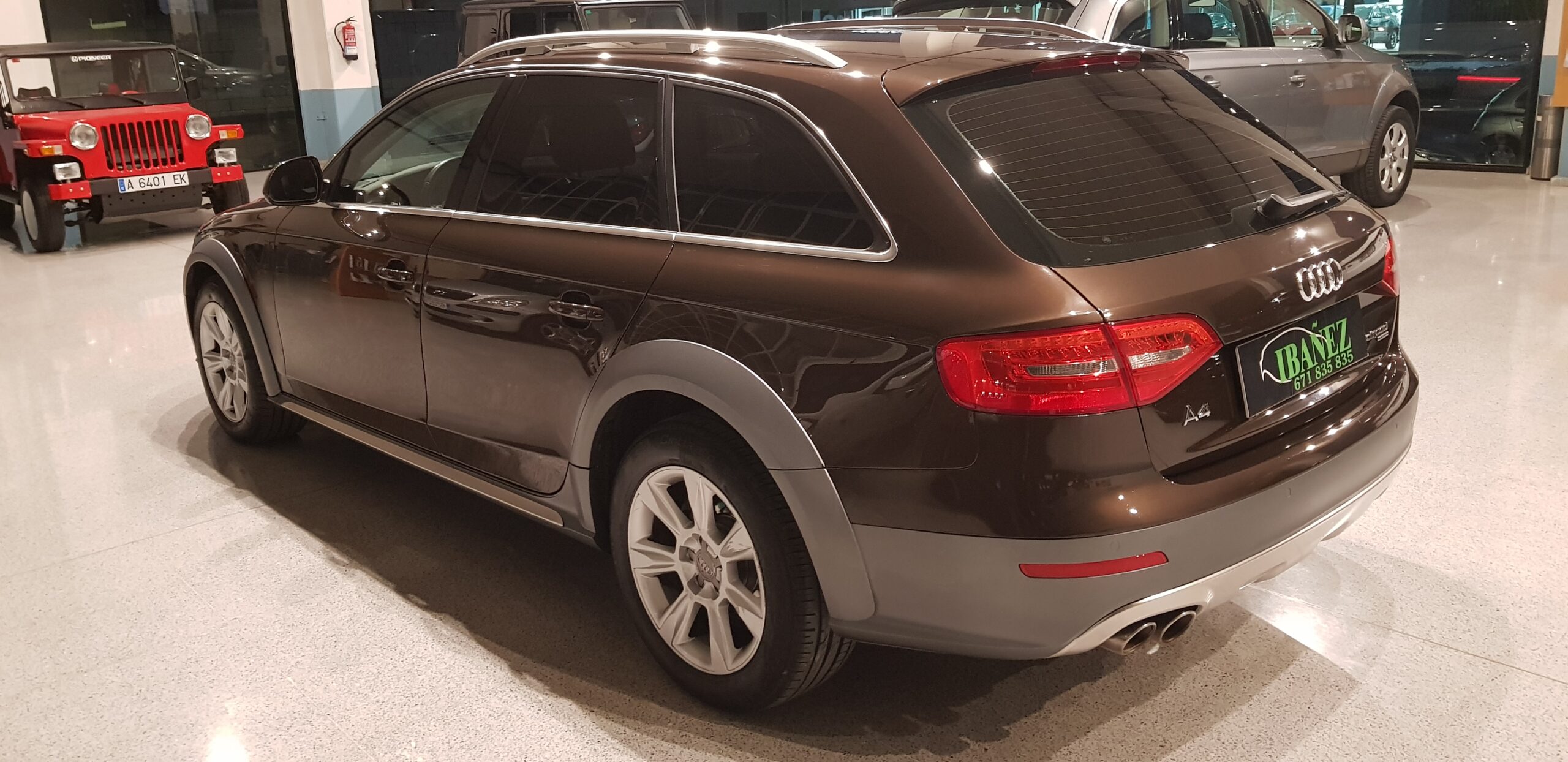 AUDI A4 Allroad Quattro 2.0 TDI 177cv quattro 5p - Imagen 5