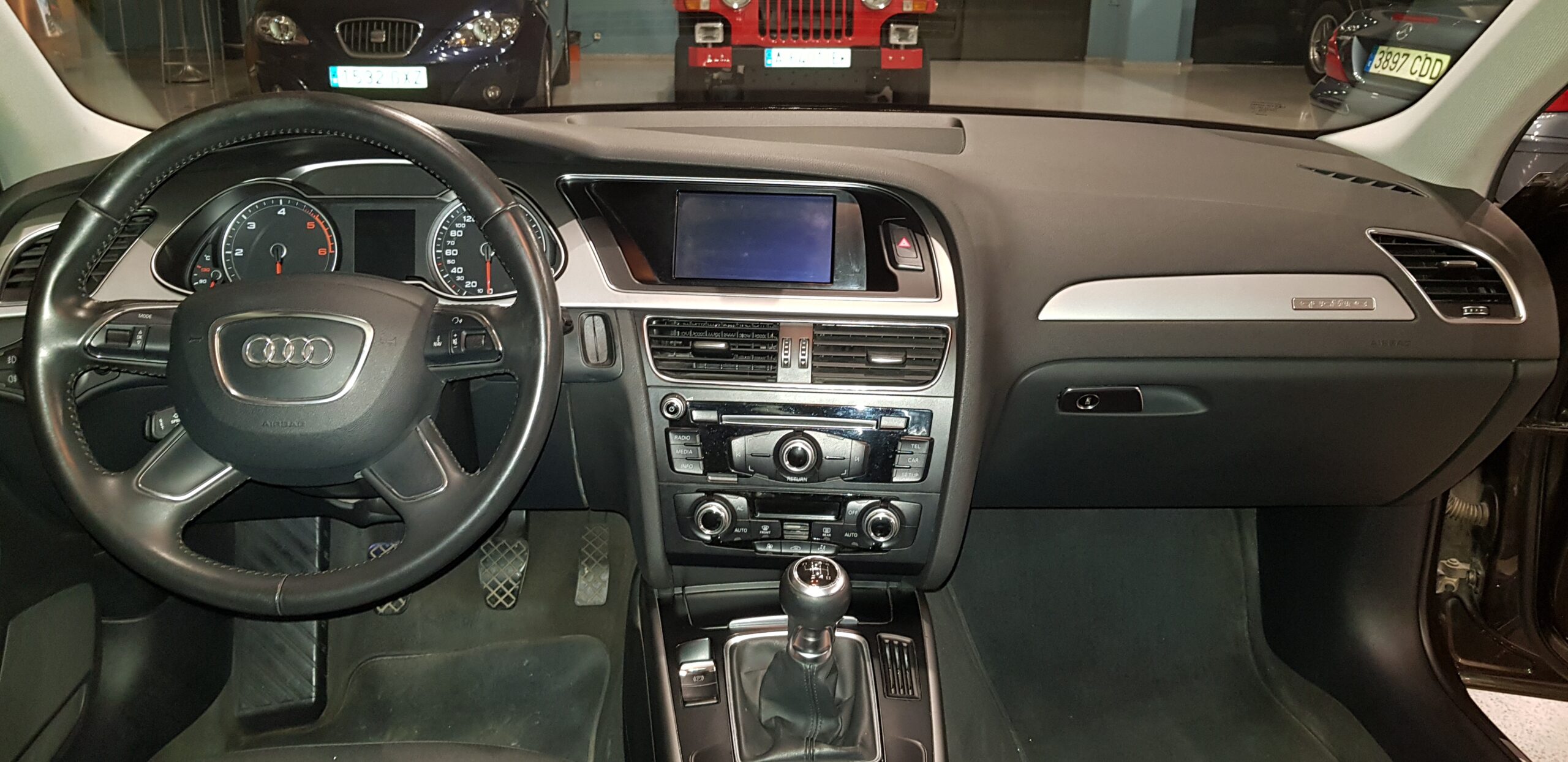 AUDI A4 Allroad Quattro 2.0 TDI 177cv quattro 5p - Imagen 8