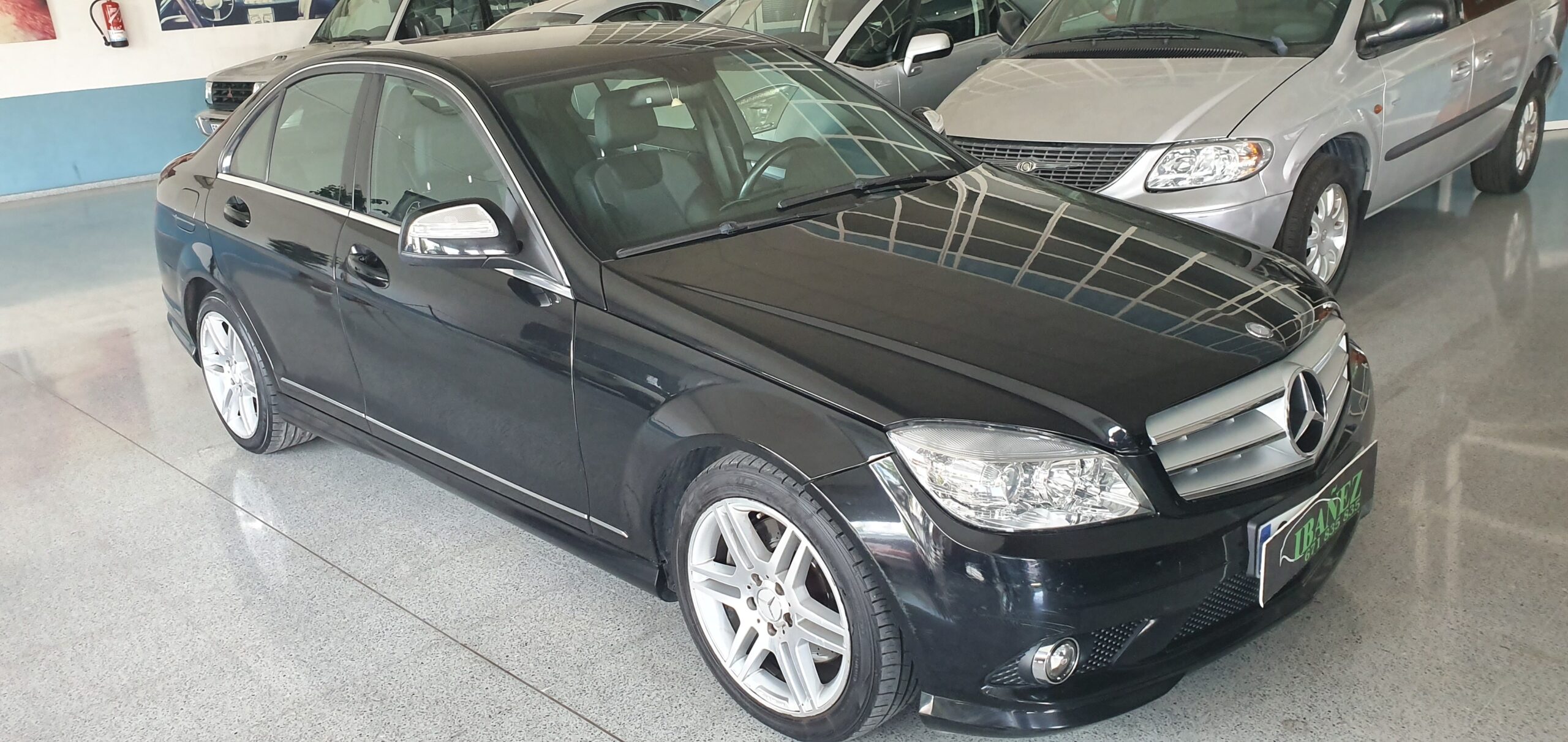 MERCEDES-BENZ Clase C C 320 CDI AVANTGARDE 4p. - Imagen 2