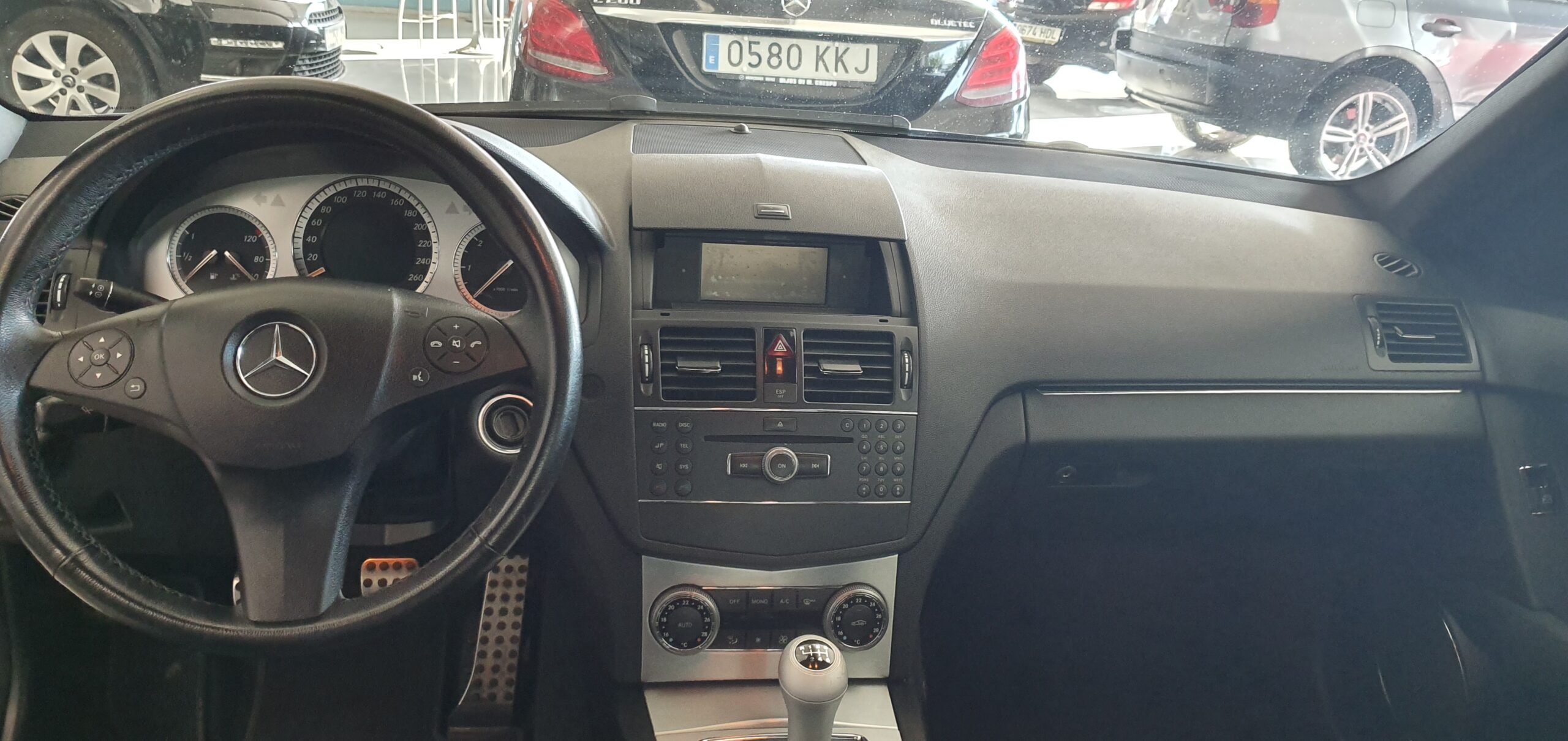 MERCEDES-BENZ Clase C C 320 CDI AVANTGARDE 4p. - Imagen 11
