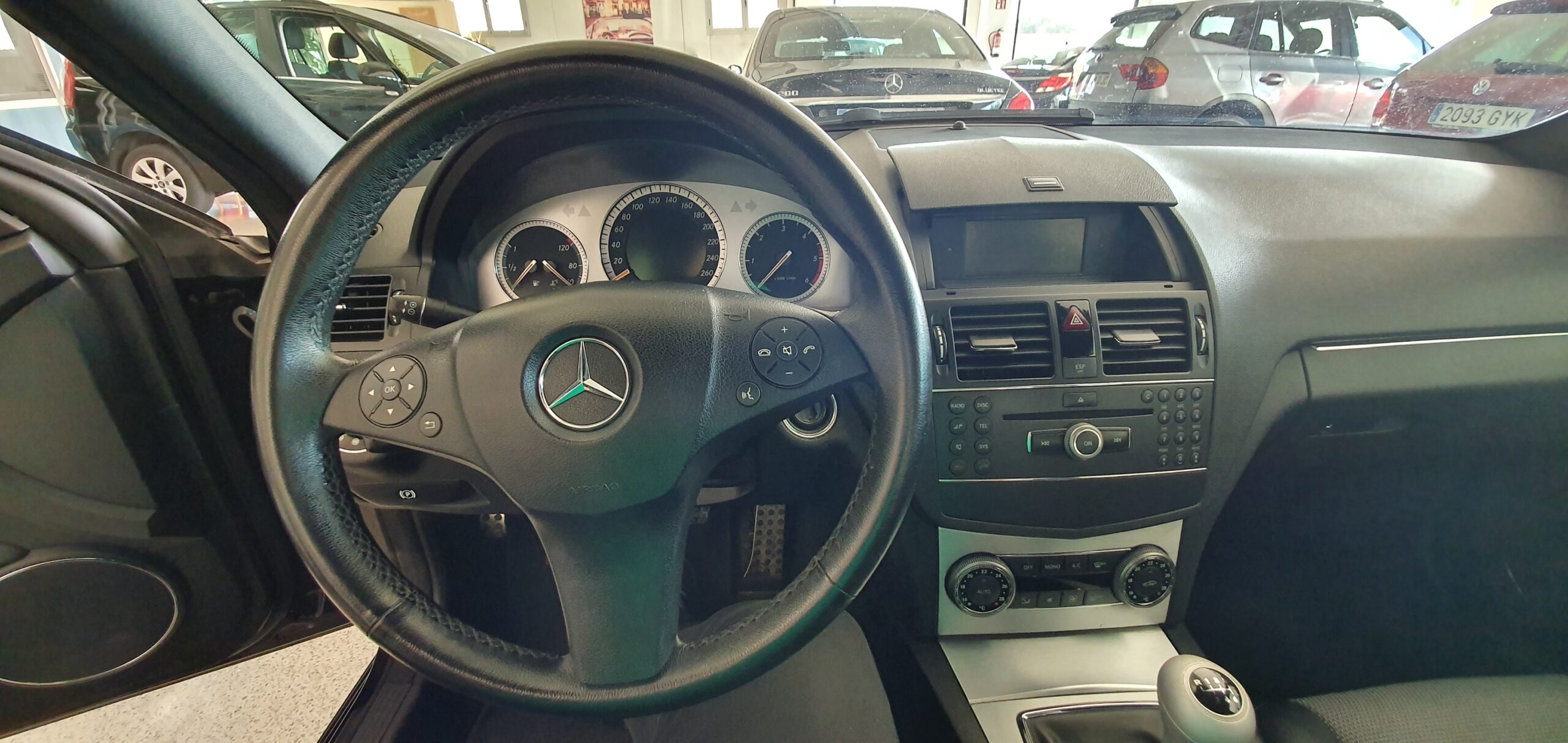 MERCEDES-BENZ Clase C C 320 CDI AVANTGARDE 4p. - Imagen 15