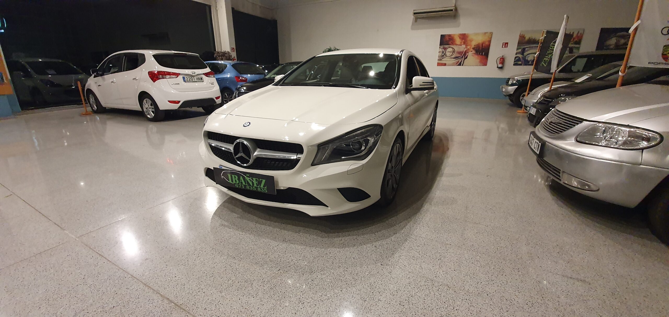MERCEDES-BENZ Clase CLA CLA 200 d Urban 4p.