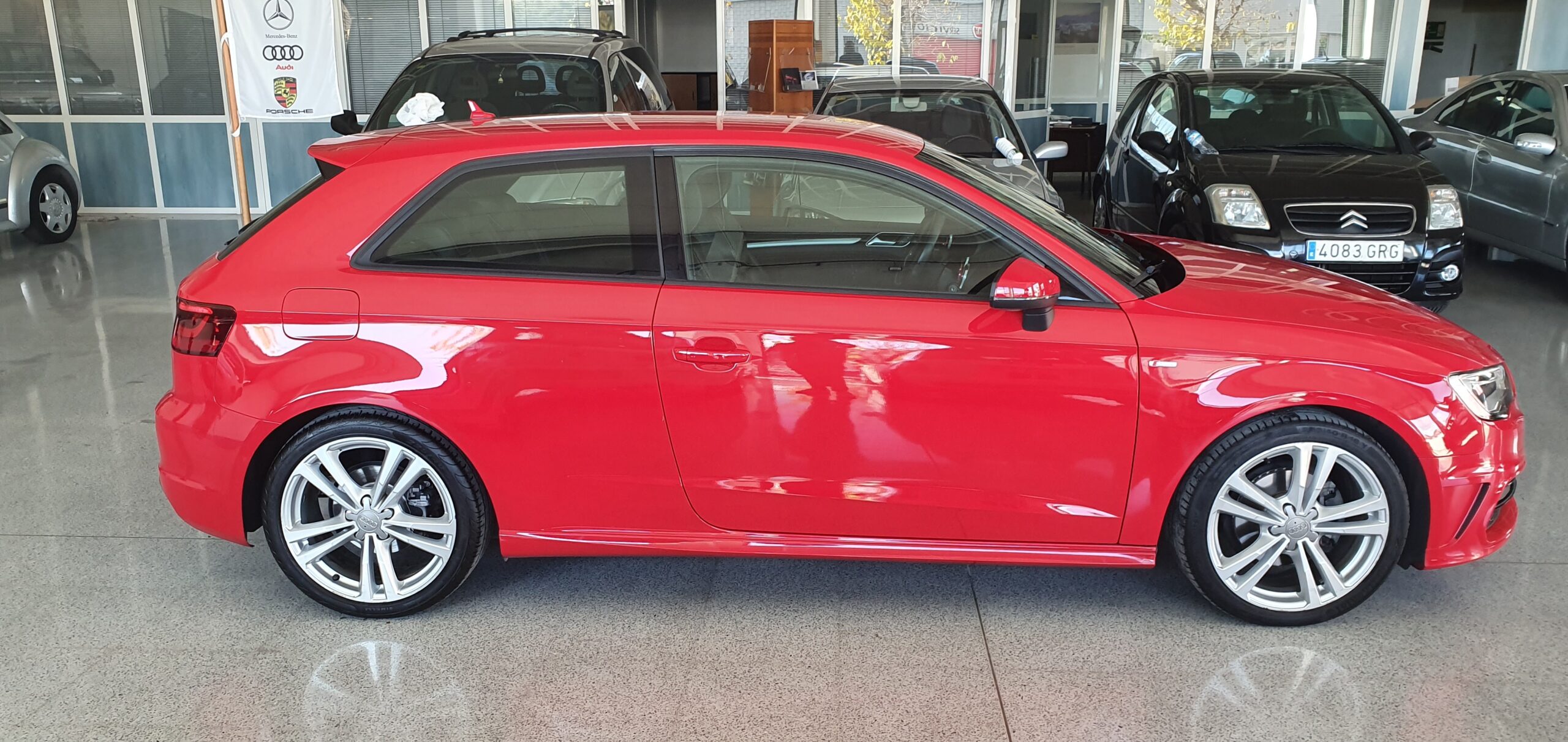 AUDI A3 Sportback 2.0 TDI 150cv Ambition S-Line - Imagen 4