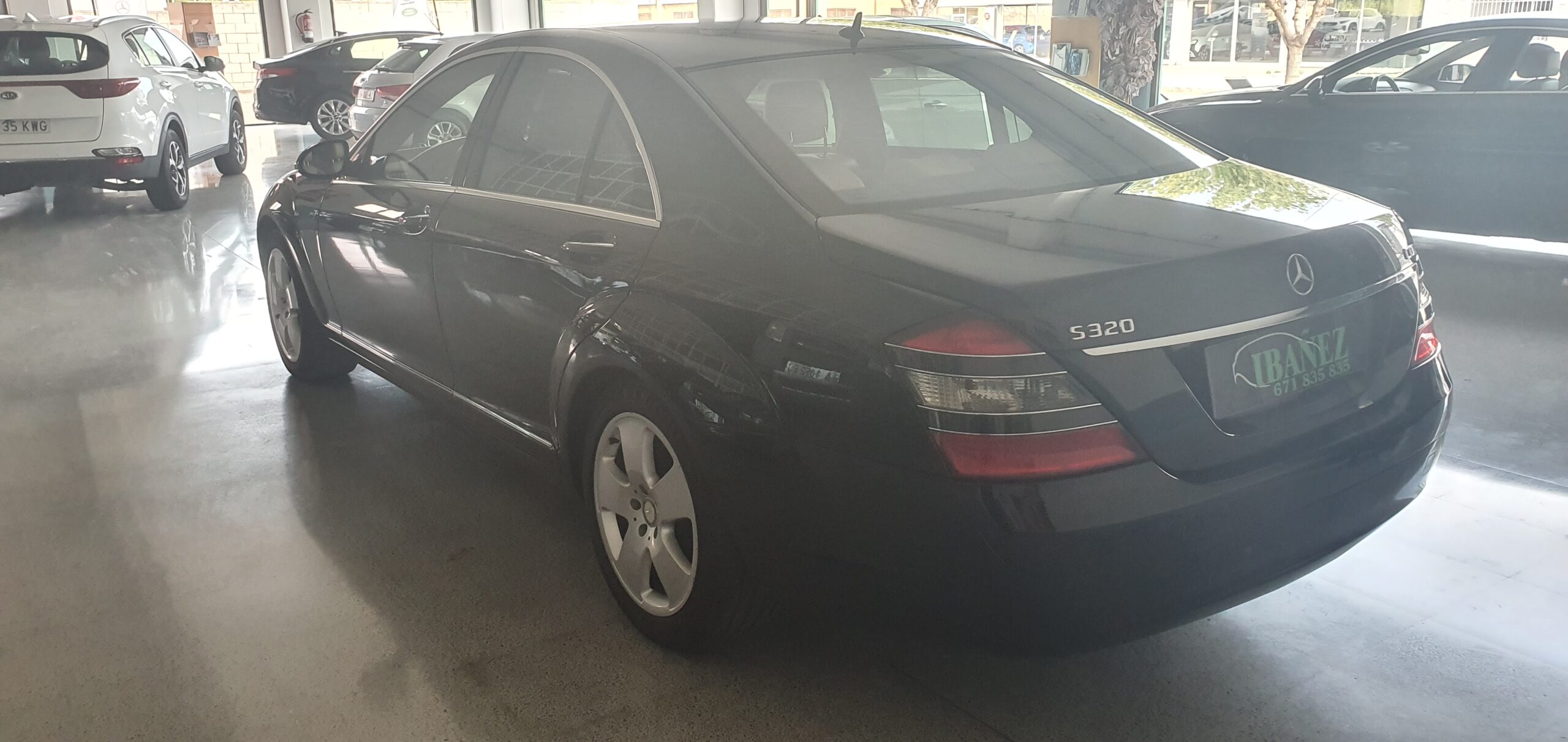 MERCEDES-BENZ Clase S S 320 CDI 4MATIC 4p. - Imagen 17
