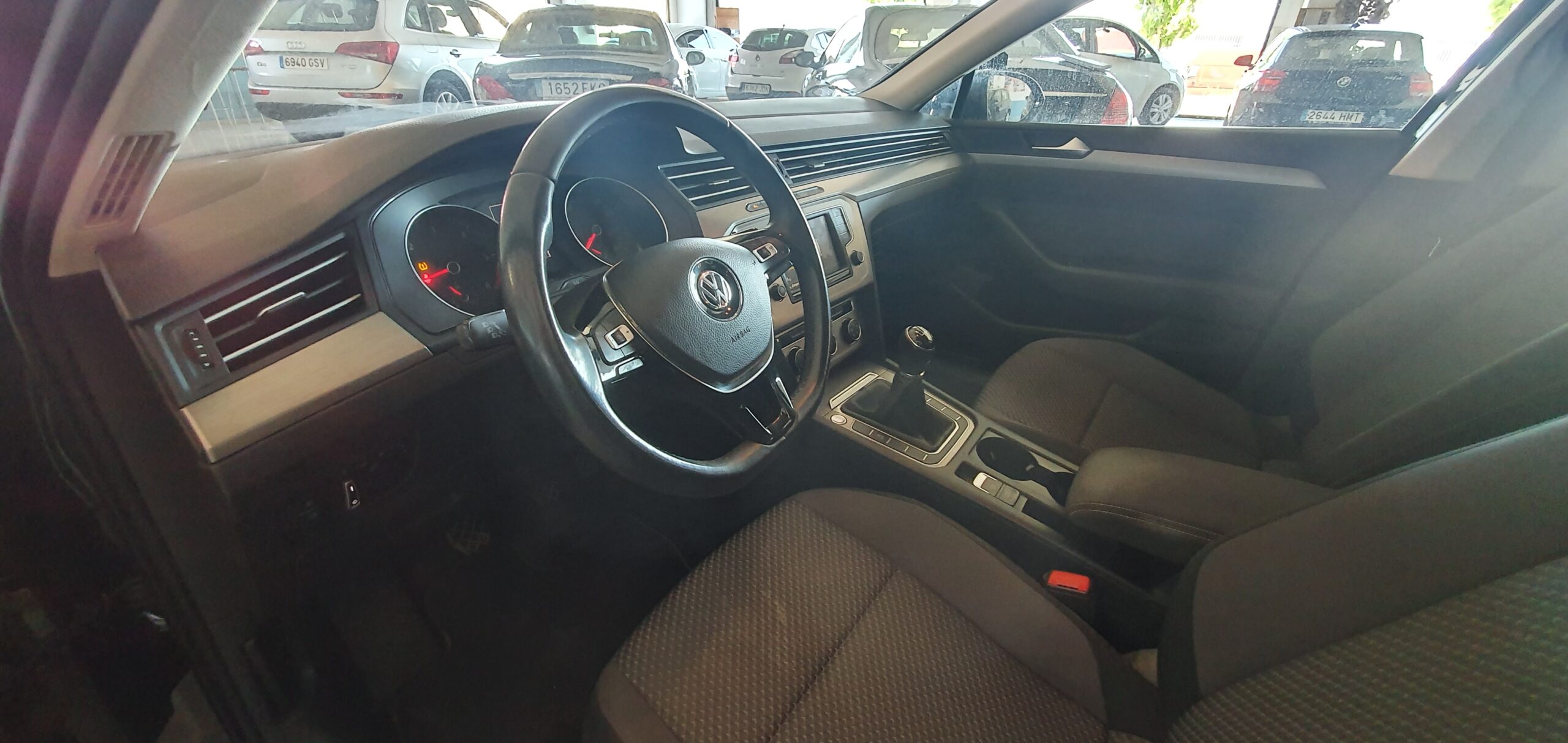 Ibañez Automóviles - VOLKSWAGEN Passat Advance 1.6 TDI 88kW 120CV Variant 5p. - 20210507 165906 scaled