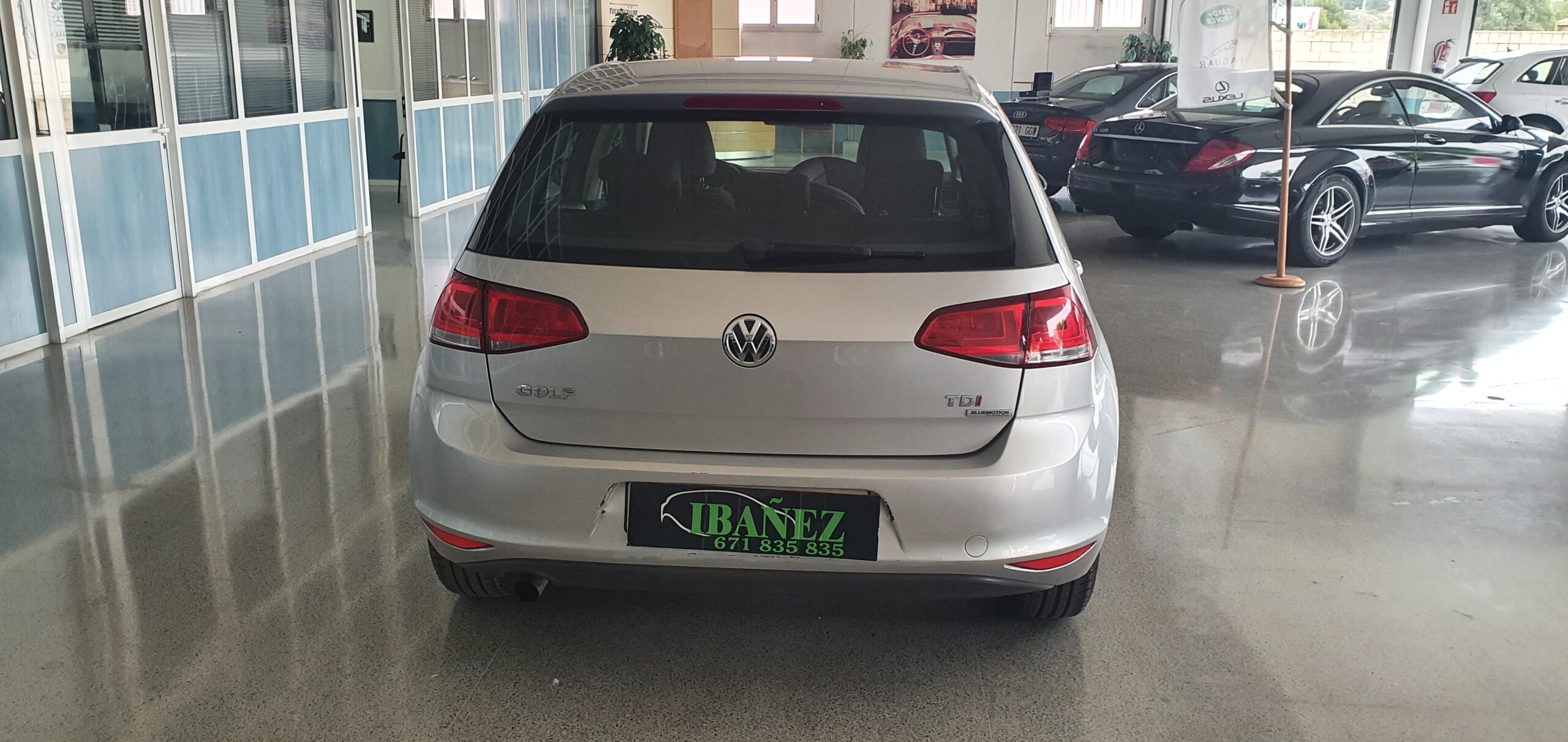 VOLKSWAGEN Golf Advance 1.6 TDI 105cv BMT - Imagen 6