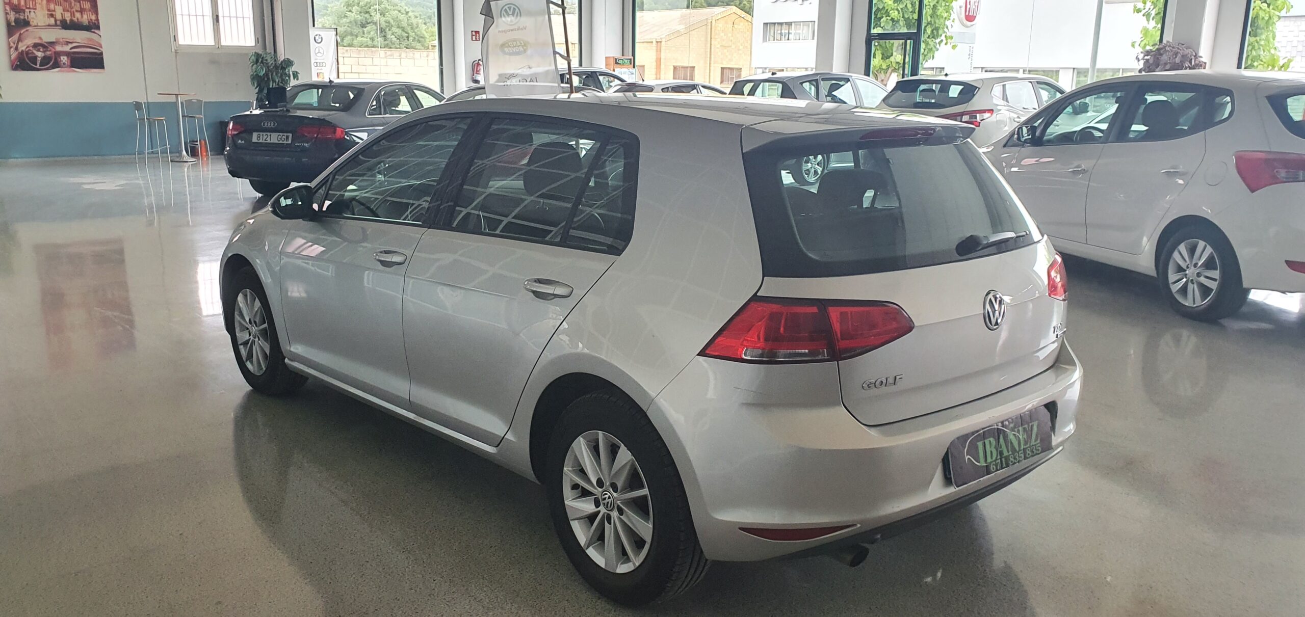 VOLKSWAGEN Golf Advance 1.6 TDI 105cv BMT - Imagen 7