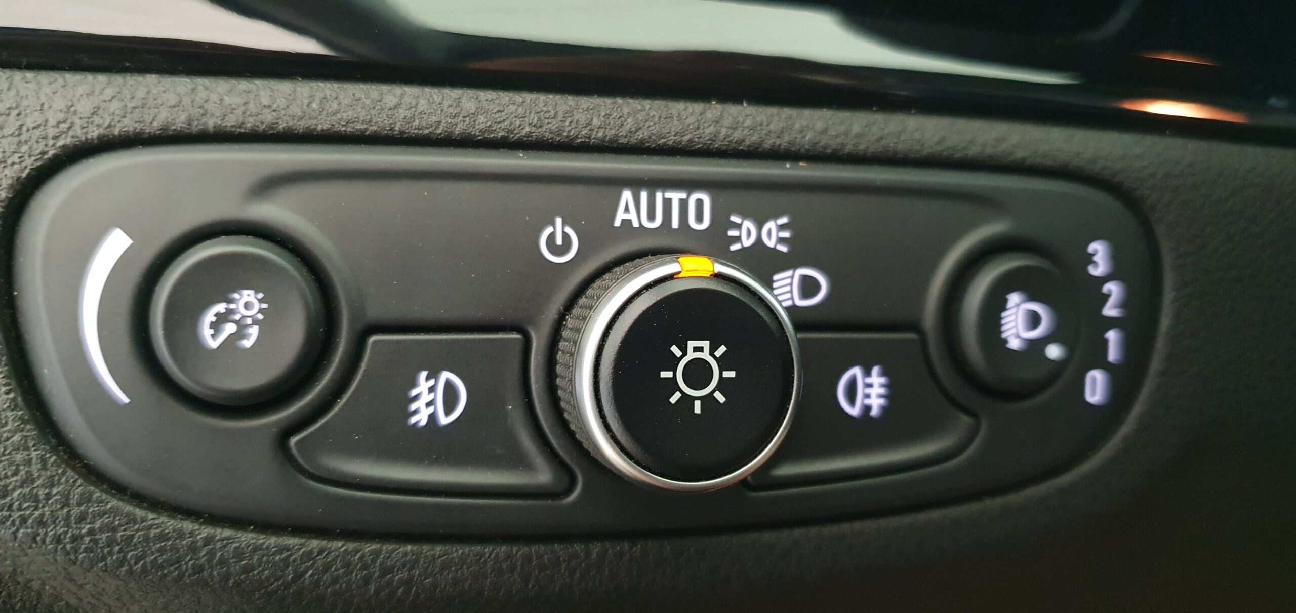 Ibañez Automóviles - OPEL Mokka X 1.4 T 103kW 140CV 4X2 SS Selective 5p - 20210629 112324 scaled