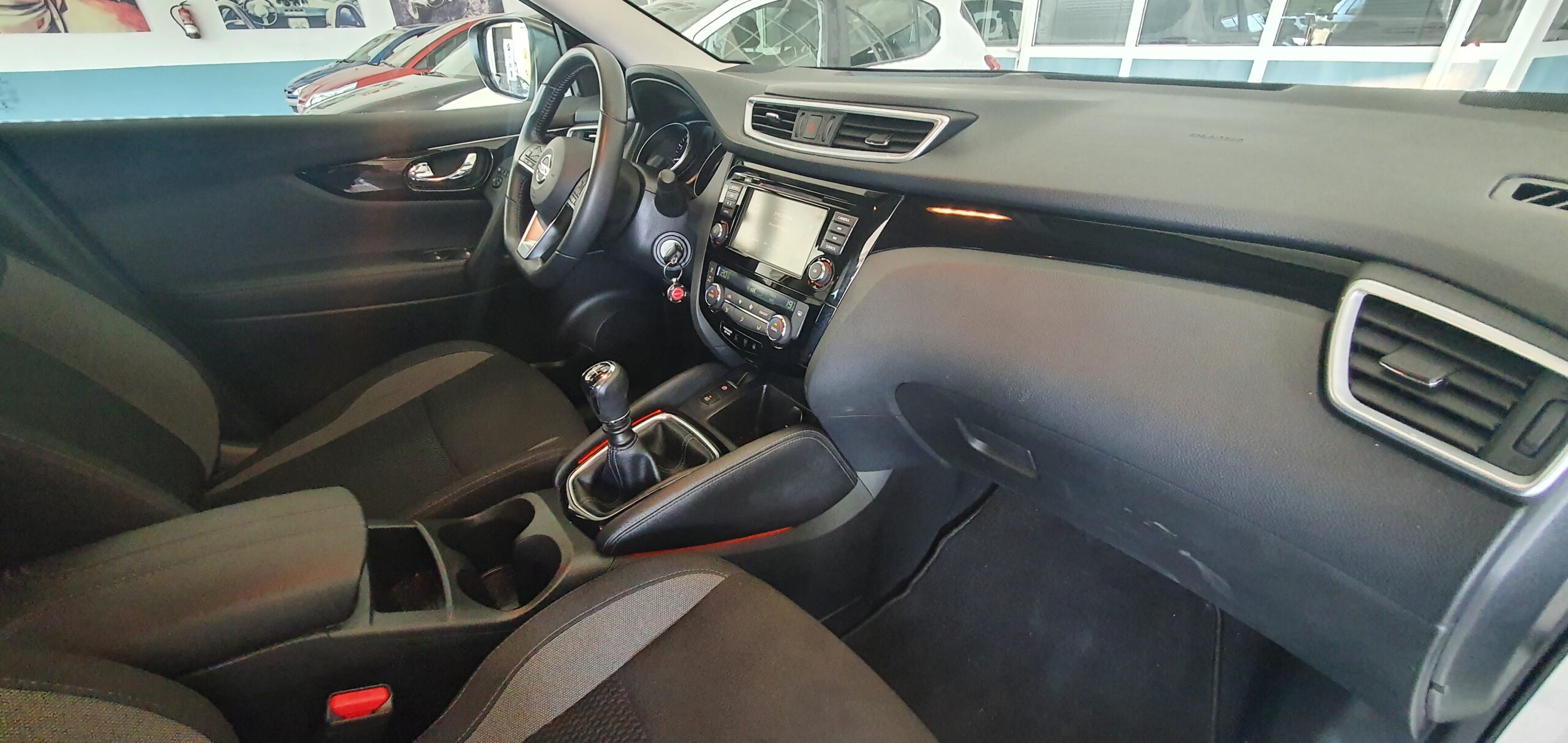 Ibañez Automóviles - NISSAN QASHQAI DIGT 103 kW 140 CV E6D ACENTA 5p. - 20210714 104632 scaled