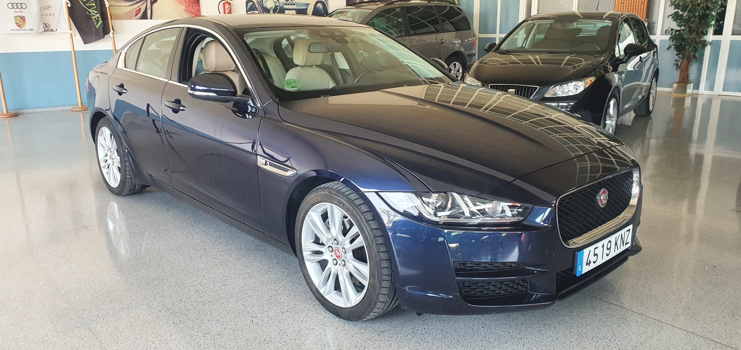 Ibañez Automóviles - JAGUAR XE 2.0 Diesel 180Cv Prestige Auto AWD 4p. - 20220411 171714 scaled