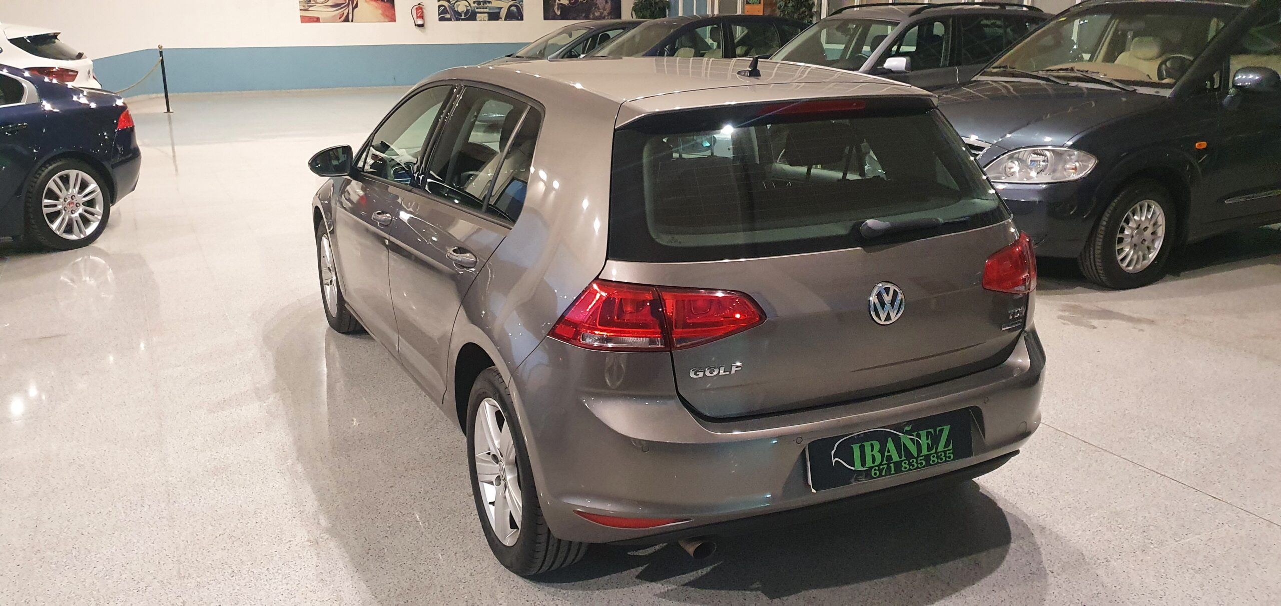 VOLKSWAGEN Golf Advance 1.6 TDI 105cv BMT - Imagen 7